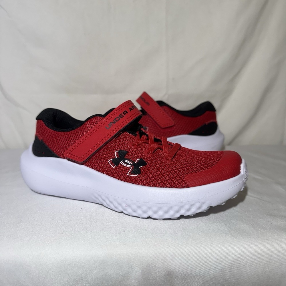 Under Armour Surge 4 AC Running Shoe Kids Size 13K Red Black